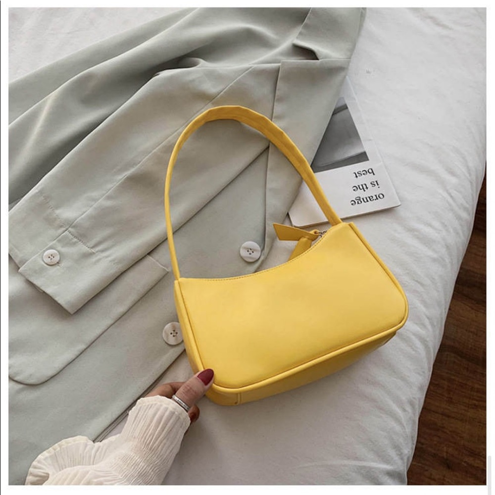 Hobo Small Yellow Bag Cute Purse Women Handbag - Picture 6 of 7